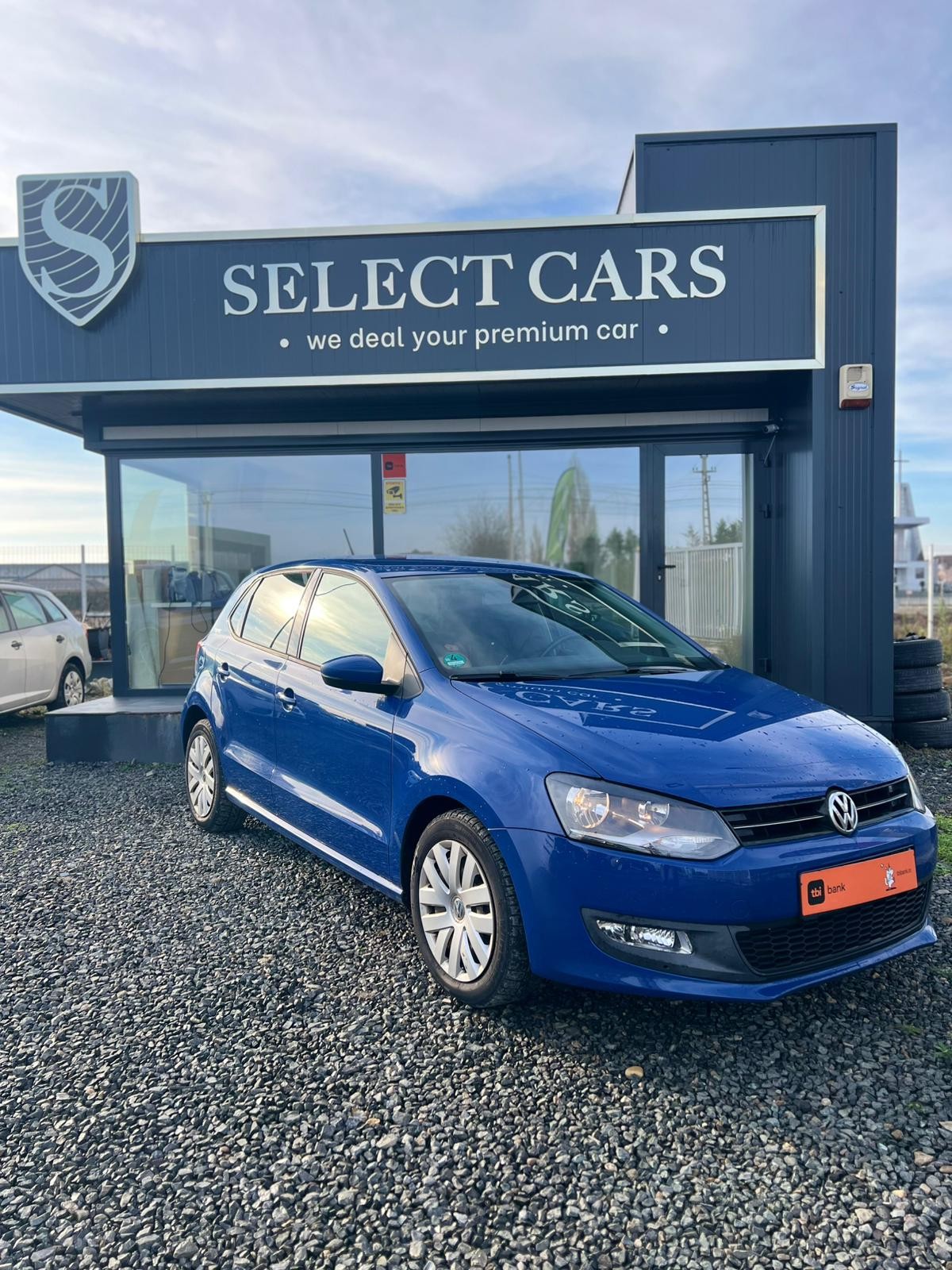 VW POLO
